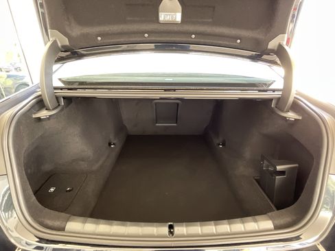 New 2026 BMW 740i w/ Executive Package RWD image 28