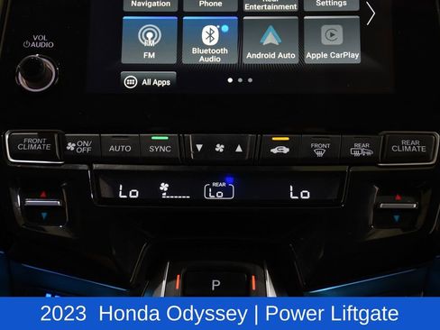 Used 2023 Honda Odyssey Elite image 17