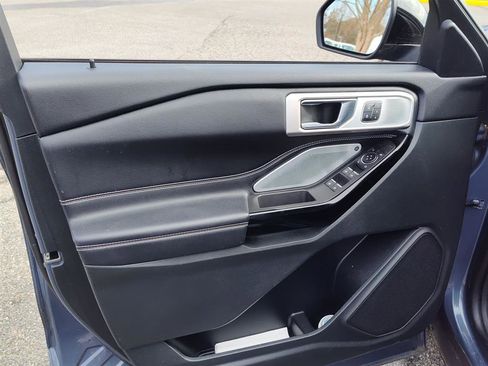 Used 2021 Ford Explorer ST w/ Equipment Group 401A image 7