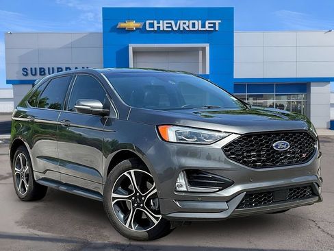 Used 2019 Ford Edge ST w/ Equipment Group 401A AWD/4WD image 2