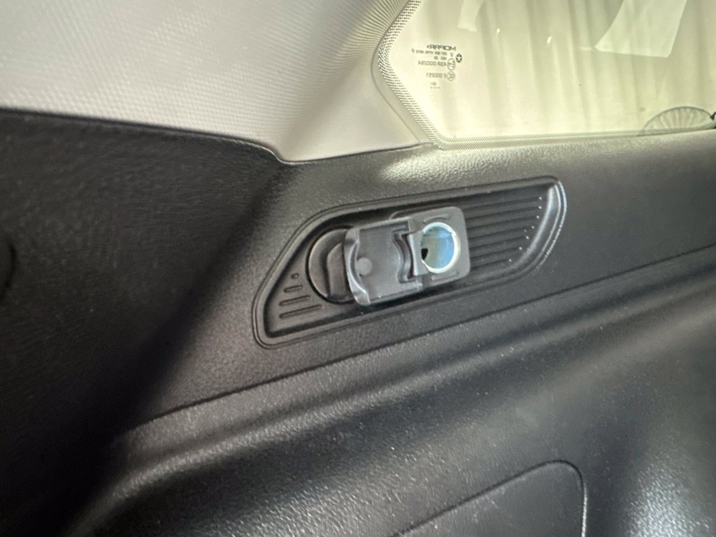 Used 2023 Jeep Grand Cherokee 4WD 4xe image 9