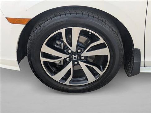 Used 2018 Honda Odyssey Elite image 22