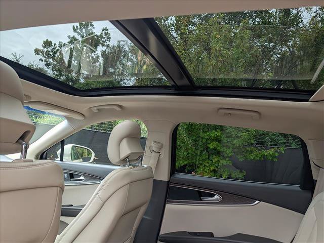 Used 2018 Lincoln MKX Reserve w/ Driver Assistance Package FWD image 27