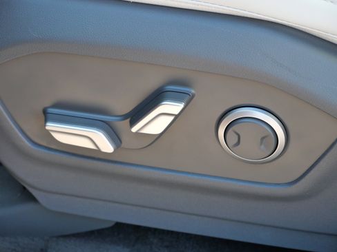 Certified 2025 Hyundai Santa Fe SEL image 20