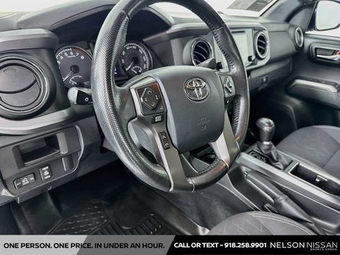 Used 2016 Toyota Tacoma TRD Off-Road w/ Towing Package RWD image 9
