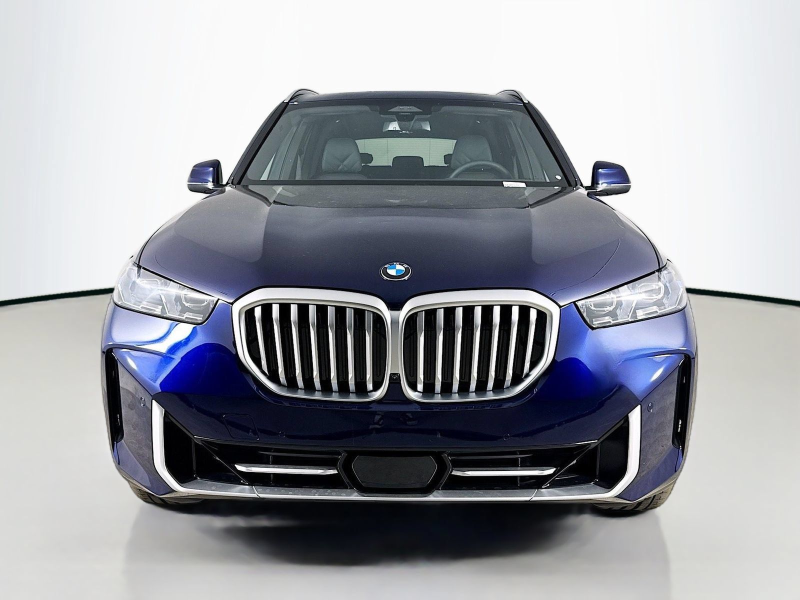Used 2026 BMW X5 sDrive40i w/ Premium Package RWD image 2