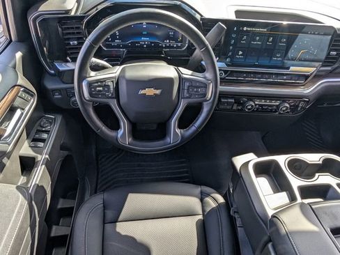 Used 2025 Chevrolet Silverado 1500 LT w/ Work Truck Package image 10