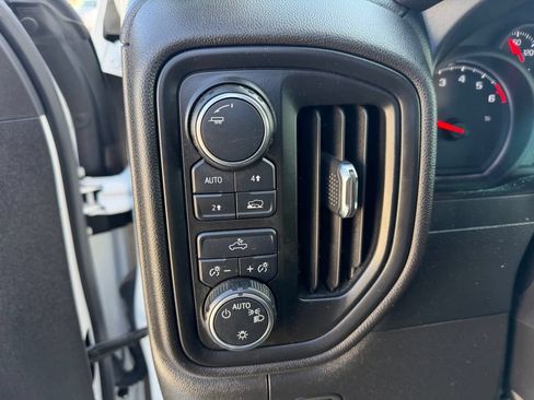 Used 2024 Chevrolet Silverado 1500 Custom AWD/4WD image 16
