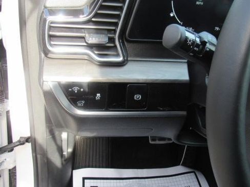 Used 2025 Kia Sportage X-Pro Prestige image 23