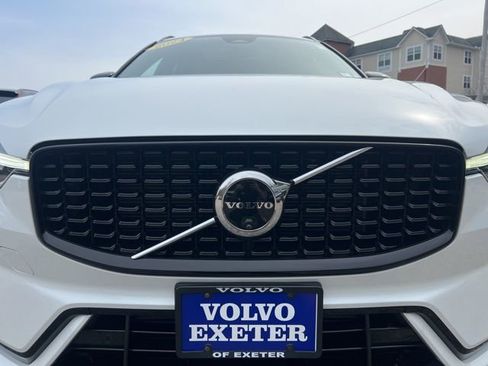 Certified 2024 Volvo XC60 T8 Plus w/ Protection Package Premier image 14