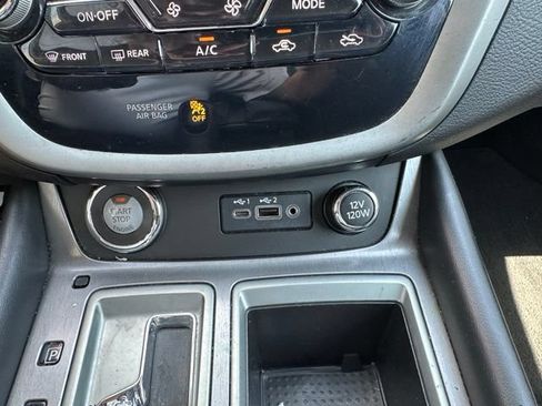 Used 2020 Nissan Murano SV FWD image 25