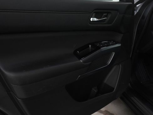 Used 2023 Nissan Pathfinder SL w/ SL Premium Package image 22