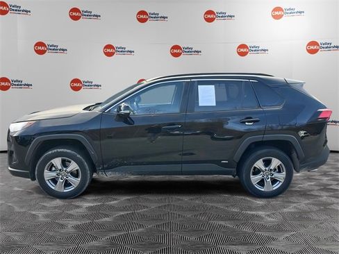 Used 2024 Toyota RAV4 LE image 4