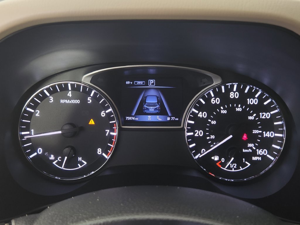 Used 2020 Nissan Pathfinder SL AWD/4WD image 21