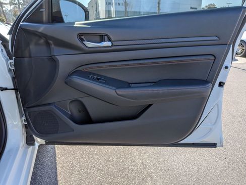 Used 2020 Nissan Altima 2.5 SR image 33