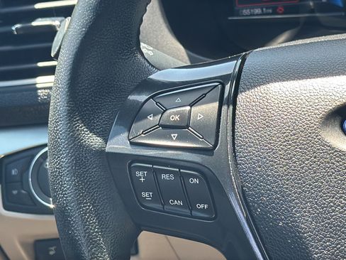 Used 2018 Ford Explorer XLT w/ Equipment Group 202A FWD image 27