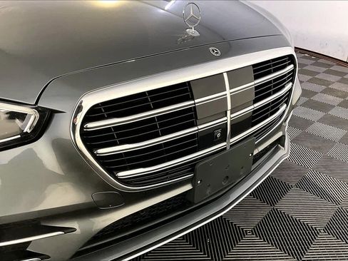 Used 2023 Mercedes-Benz S 580 4MATIC Sedan image 32