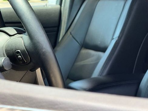 Used 2018 Jeep Grand Cherokee Limited AWD/4WD image 16