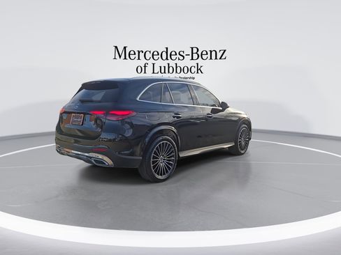 New 2026 Mercedes-Benz GLC 300 image 8
