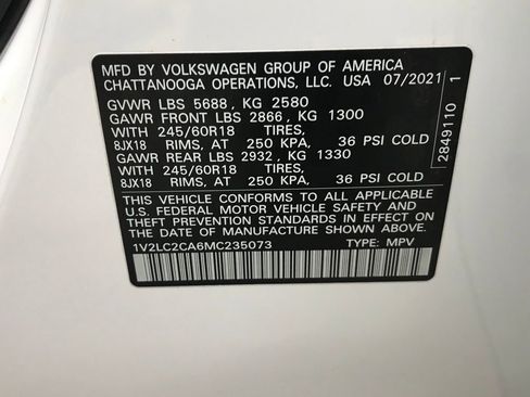 Used 2021 Volkswagen Atlas Cross Sport SE image 45