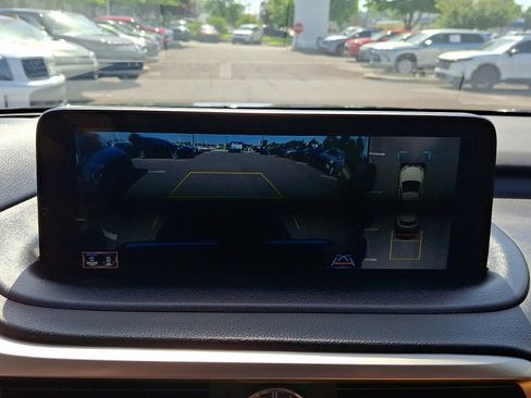 Used 2022 Lexus RX 450h AWD w/ Luxury Package image 20