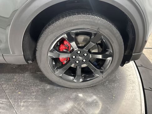 Used 2023 Ford Explorer ST w/ Equipment Group 401A image 14