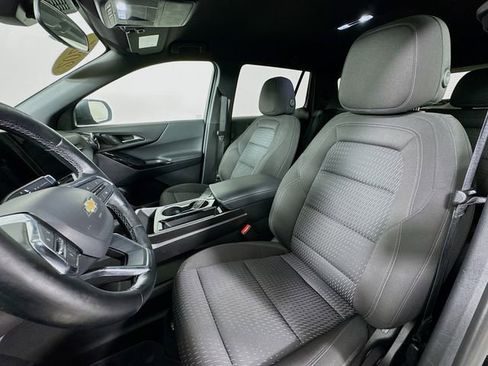 Used 2025 Chevrolet Equinox LT FWD image 11