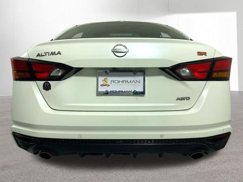 Used 2024 Nissan Altima 2.5 SR image 32
