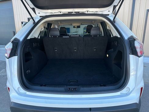 Used 2024 Ford Edge SEL image 15