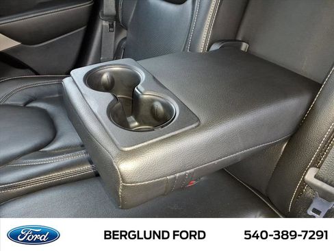 Used 2018 Jeep Cherokee Latitude w/ Altitude Package image 36