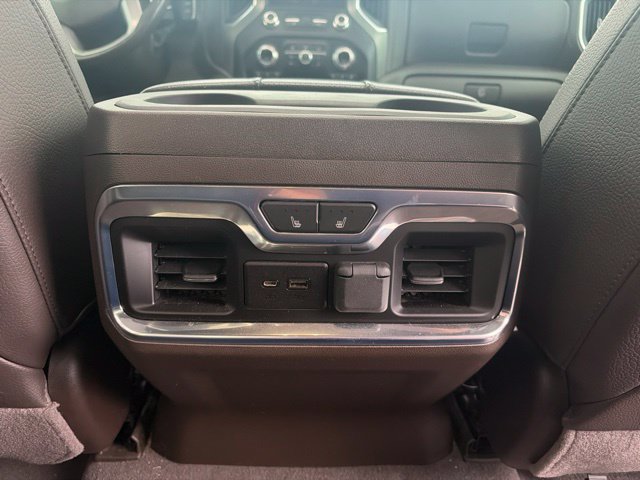 Used 2023 GMC Sierra 2500 Denali w/ Denali Ultimate Package AWD/4WD image 16