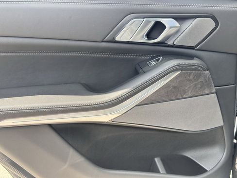 Used 2026 BMW X5 xDrive40i w/ Climate Comfort Package image 19