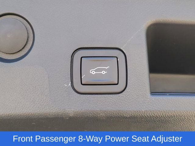 Used 2026 Chevrolet Equinox RS w/ Convenience Package III FWD image 13