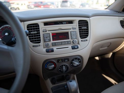 Used 2011 Kia Rio LX FWD image 12