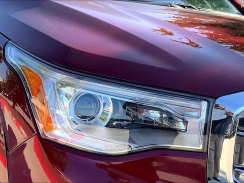 Used 2018 GMC Acadia Denali FWD image 27