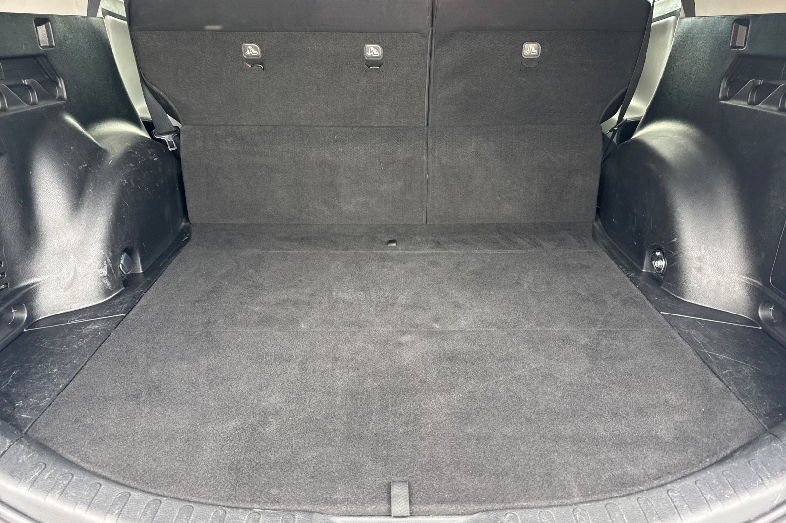 Used 2018 Toyota RAV4 Adventure FWD image 15