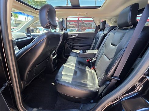 Used 2019 Ford Edge Titanium w/ Equipment Group 301A FWD image 24