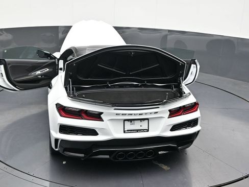 Used 2025 Chevrolet Corvette Z06 RWD image 35
