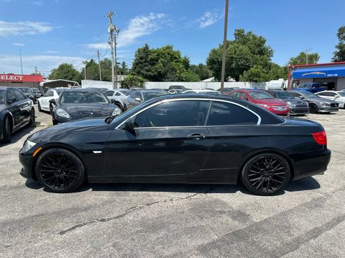 Used 2011 BMW 328i Convertible image 16