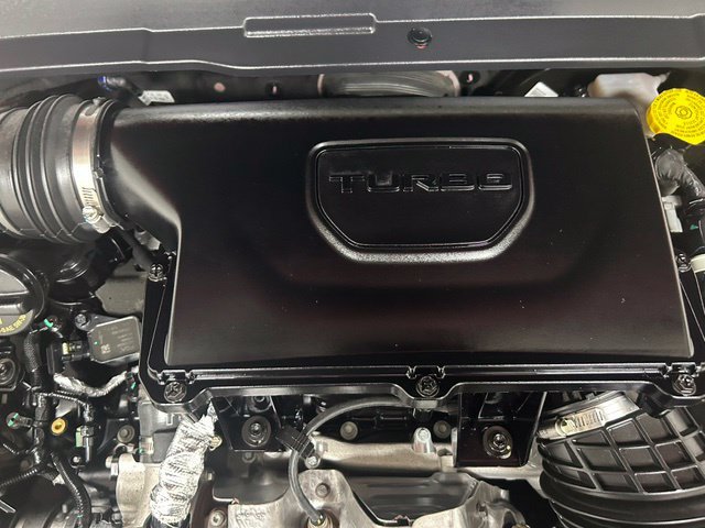 Used 2024 Jeep Compass Latitude AWD/4WD image 10