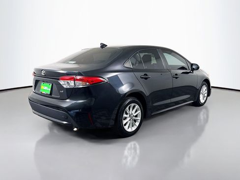 Used 2022 Toyota Corolla LE w/ LE Convenience Package FWD image 10