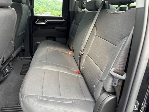 Used 2026 GMC Sierra 2500 SLE w/ SLE Value Package; AWD/4WD image 11