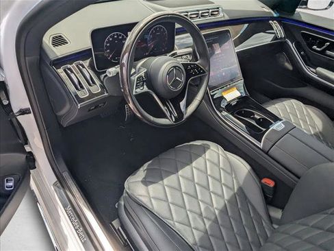 New 2026 Mercedes-Benz S 500 4MATIC image 3
