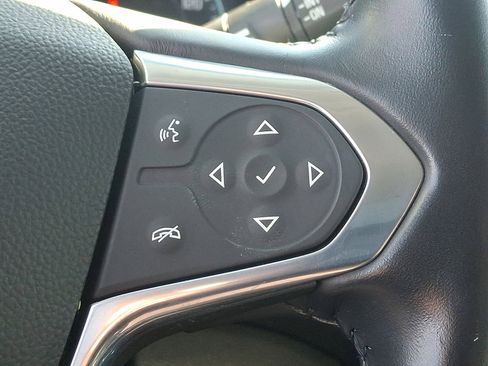 Certified 2021 Chevrolet Traverse LT image 18