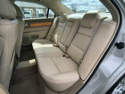 Used 2007 Lincoln MKZ AWD image 18