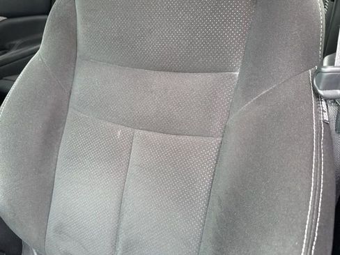 Used 2018 Nissan Murano SV w/ Premium Package AWD/4WD image 10