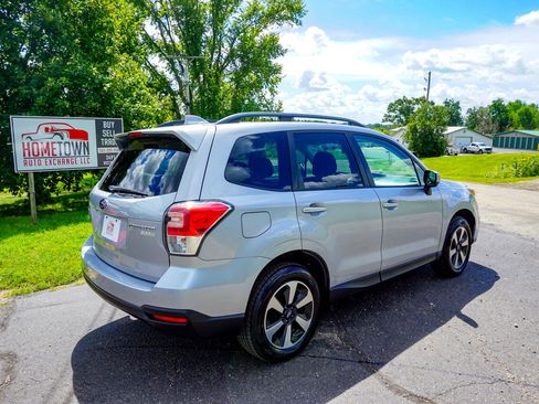 Used 2017 Subaru Forester 2.5i Premium w/ All-Weather Package image 3