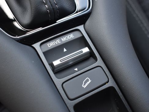 New 2027 Honda HR-V LX image 20