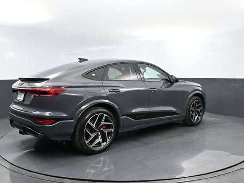 New 2027 Audi SQ6 e-tron Premium Plus AWD/4WD image 23