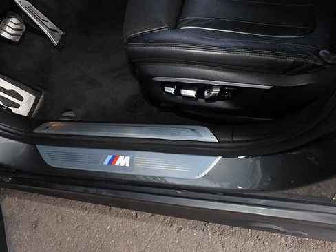 Used 2016 BMW 750i xDrive AWD/4WD image 13
